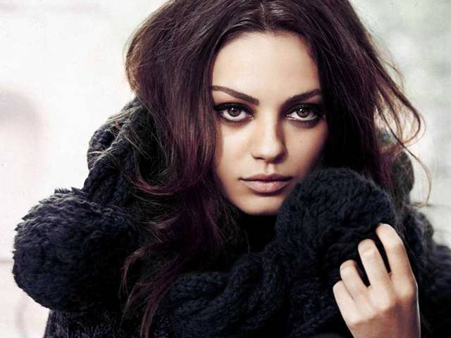 Těhotná Mila Kunis odmítá císařský řez: Budu rodit přirozeně!