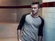 David Beckham předvádí prádlo pro H&M.