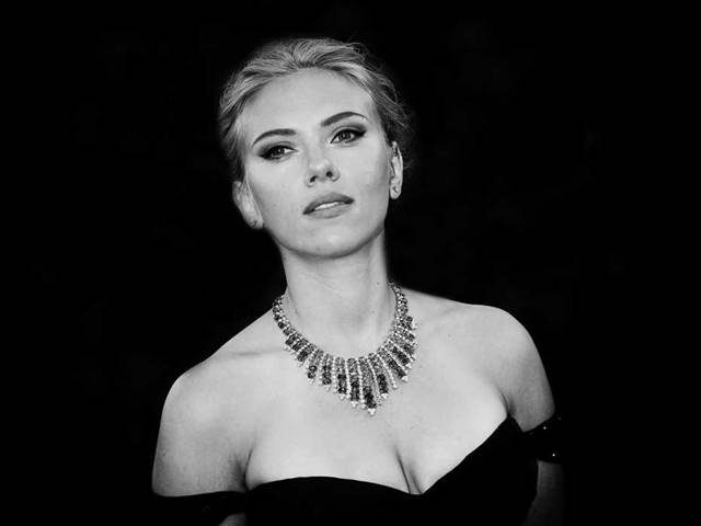 Nejsmyslnější žena světa Scarlett Johansson tvrdí: Nepřipadám si vůbec smyslně!