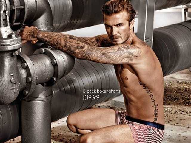 David Beckham ve spodkách: Jako sexy instalatér! WOW!