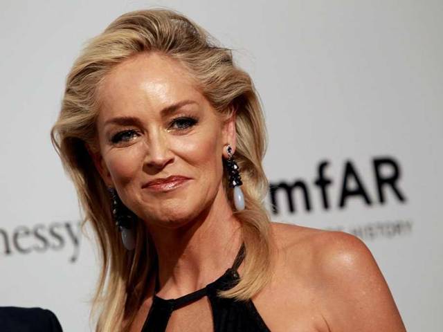 Vrásčitá Sharon Stone: Nedokážu se smířit se stárnutím!