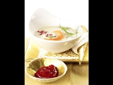 Fenyklová krémová polévka s brusinkovým kečupem